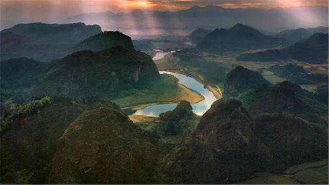 如意餛飩深資餐飲人，一年竟要開10家店