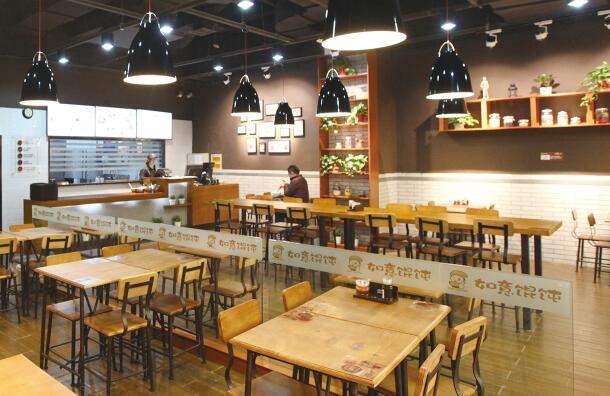 小成本餐飲加盟店走近顧客心里的小細(xì)節(jié)