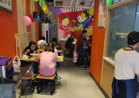 開(kāi)餛飩加盟店如何培訓(xùn)員工?這兩大方面不容忽視！